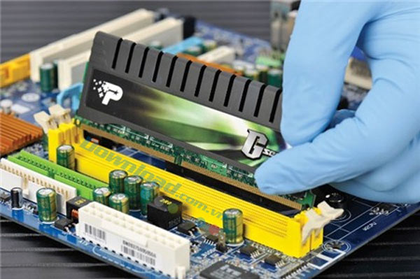 Sửa lỗi RAM kêu khi khởi động