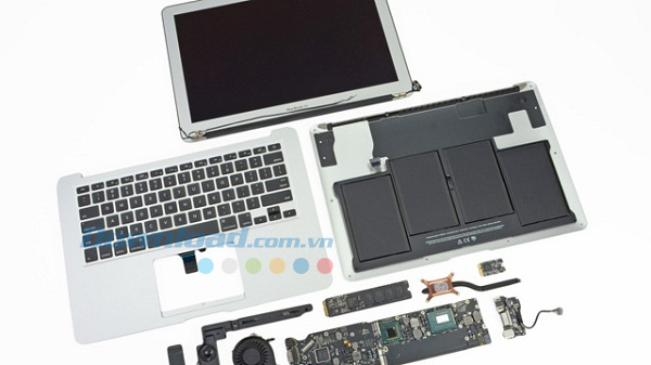 Cách cấp cứu nhanh laptop bị đổ nước
