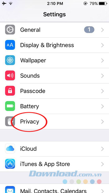 Nhấn vào Privacy Nhấn vào Privacy