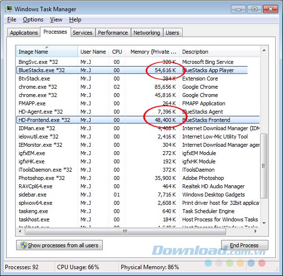 BlueStacks và Droid4X