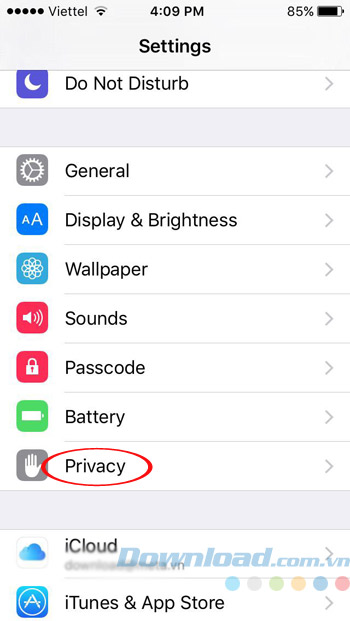 Nhấn vào Privacy Nhấn vào Privacy