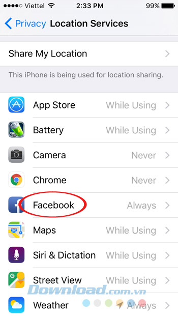 Nhấn vào Facebook