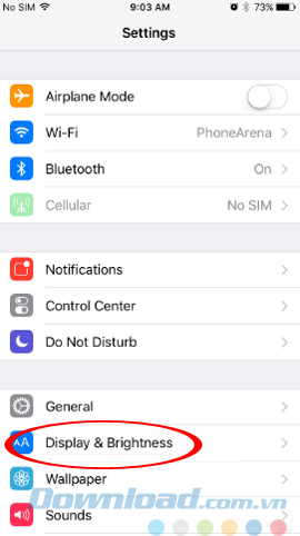 Tắt chế độ tự sáng của iOS 10