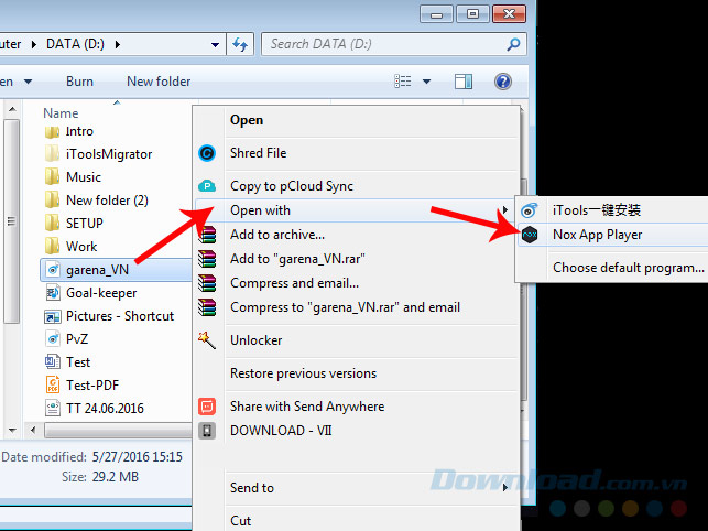 Chuột phải vào file APK