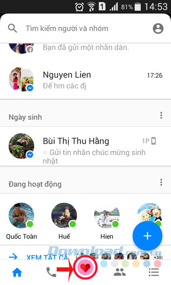 Nhấn vào biểu tượng Camera