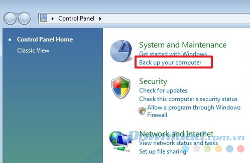 Click vào Backup your computer Click vào Backup your computer