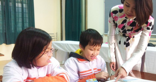 Những Tiêu chuẩn của người Giáo viên tiểu học Những Tiêu chuẩn của người Giáo viên tiểu học