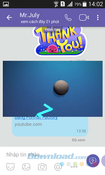 Xem video khi đang chat