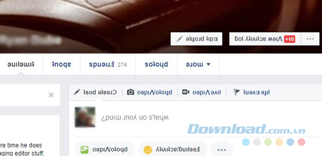 Chọn English Upside-down