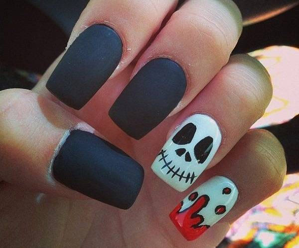 Móng tay Halloween