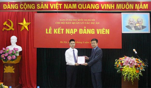 Lễ kết nạp Đảng viên