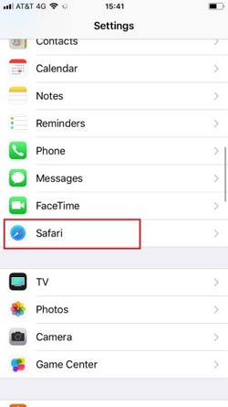 Vào Settings > Safari > Check for Apple Pay