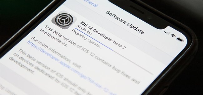 Lỗi iOS 12 Preparing Update