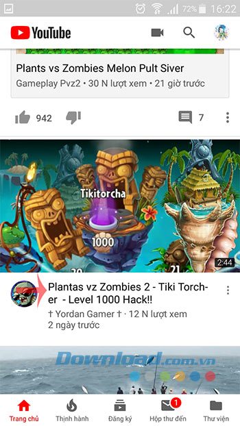 Mở video YouTube lên