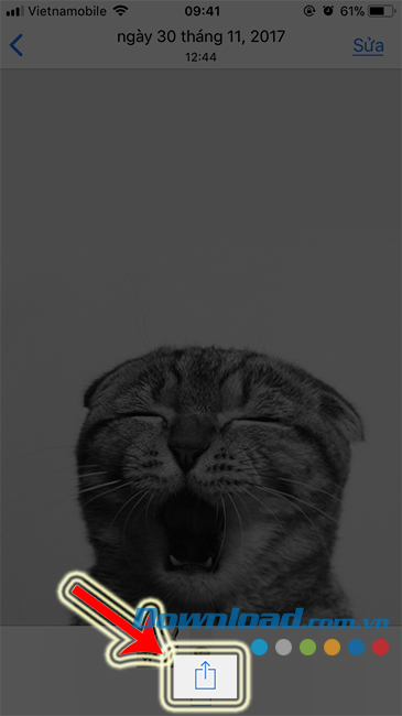 Mở ảnh cần in trên điện thoại