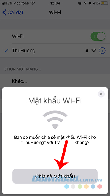 Chia sẻ mật khẩu wifi trên iPhone cho người khác