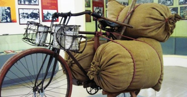 Tả món đồ trong viện bảo tàng mà em được quan sát