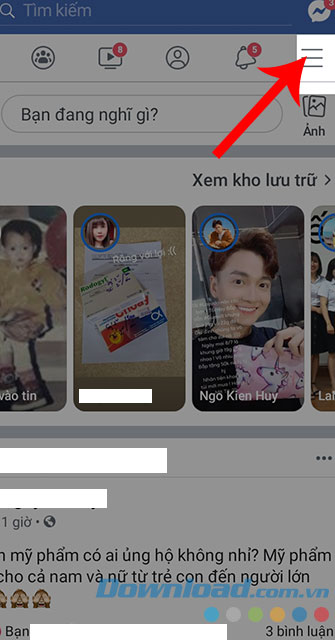 Chạm vào ba dấu gạch ngang