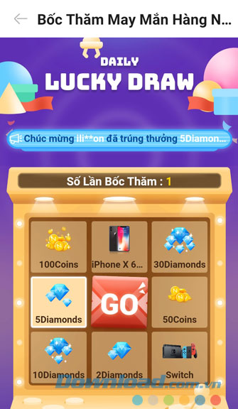 Đợi hệ thống tự động quay phần thưởng