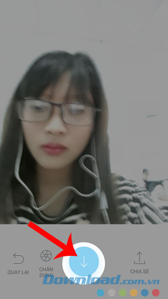 Ấn vào biểu tượng mũi tên đi xuống