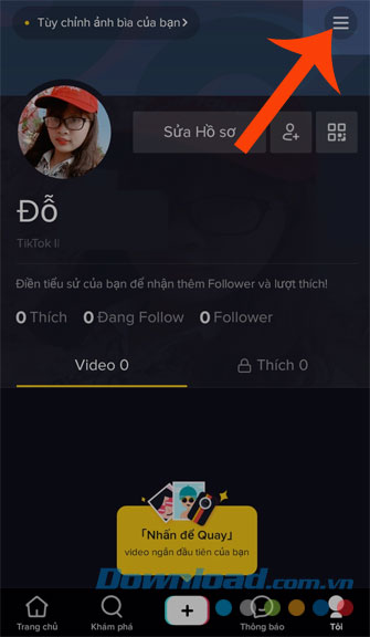 Nhấn vào ba dấu gạch ngang