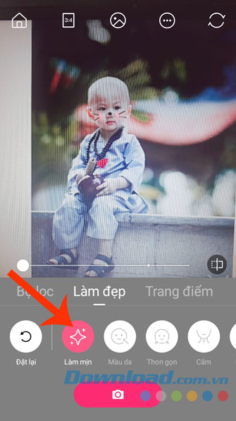 Nhấn vào mục Làm đẹp