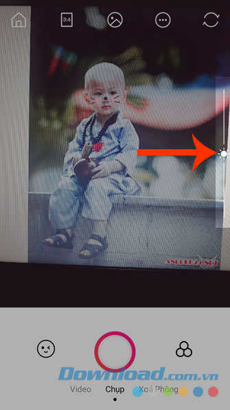 Di chuyển lên hoặc xuống biểu tượng mặt trời