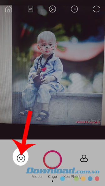 Nhấn vào biểu tượng khuôn mặt