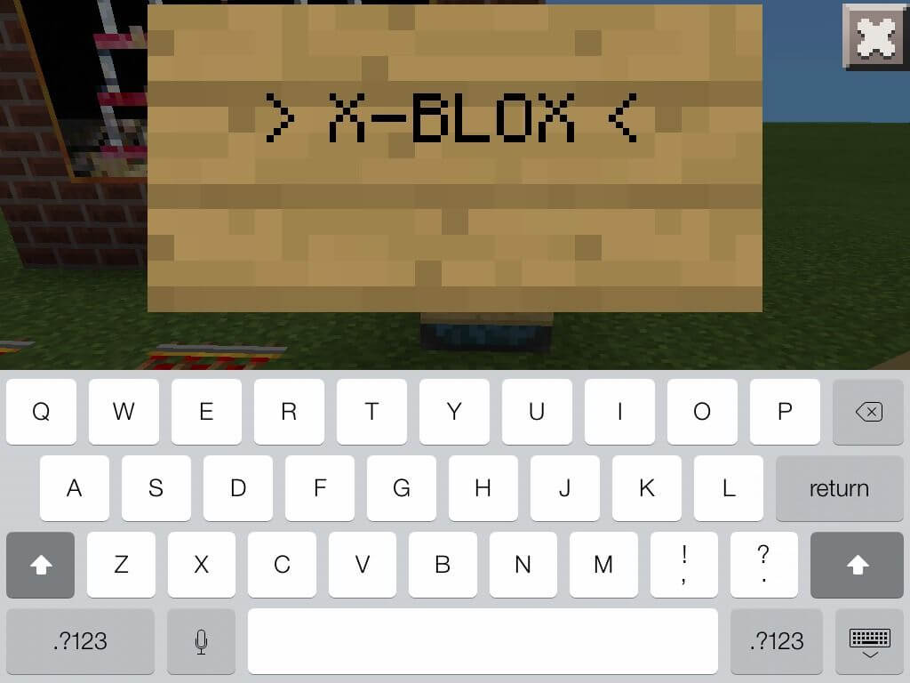 Gắn nhãn Xblox lên tấm gỗ