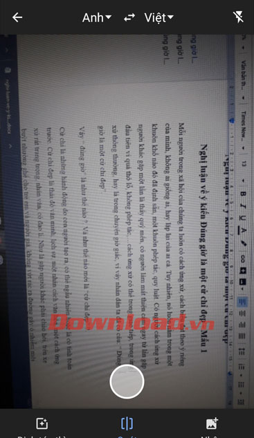 <p><strong>Bước 3:</strong> Chụp đoạn văn bản mà bạn muốn chuyển đổi</p>