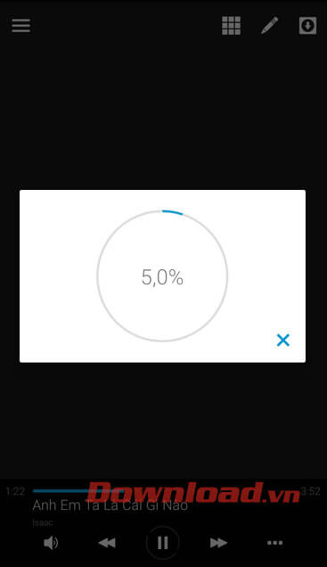 Đợi video được tải xuống
