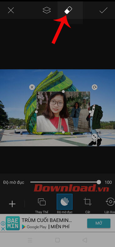 Thêm ảnh khuôn mặt của mình, rồi ấn vào biểu tượng cục tẩy