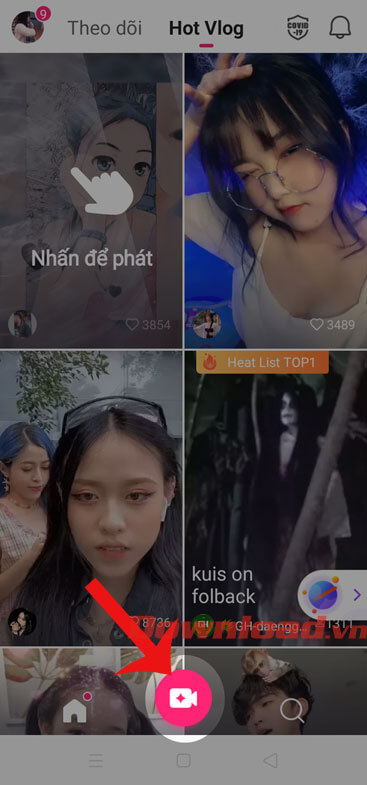 Nhấn vào biểu tượng máy quay 