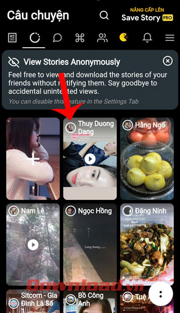 Nhấn vào một video bất kỳ