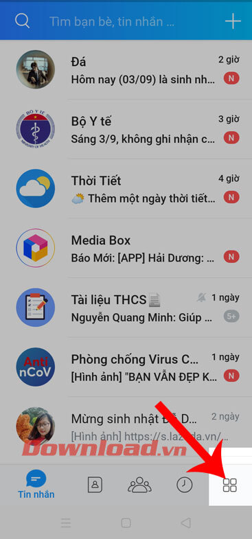 Chạm vào biểu tượng của mục Thêm