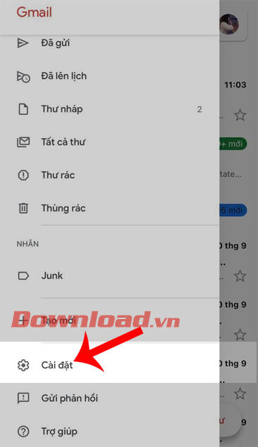 Nhấn vào mục Cài đặt