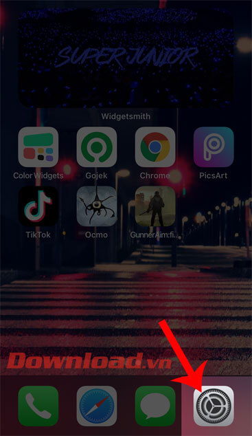 Nhấn vào biểu tượng Cài đặt