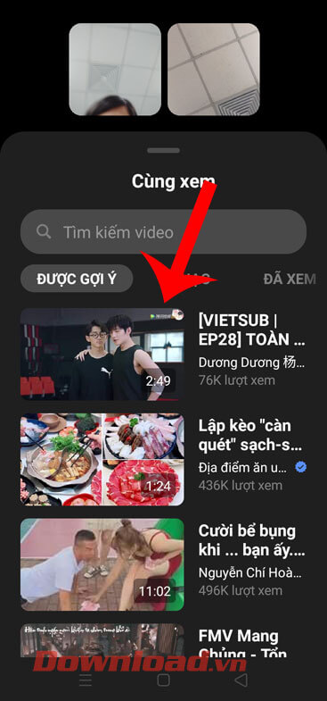 Mở video xem chung với bạn bè