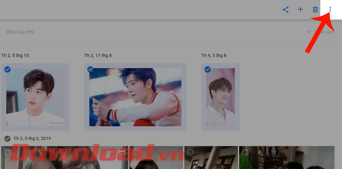 Chọn hình ảnh, video rồi ấn vào biểu tượng dấu ba chấm