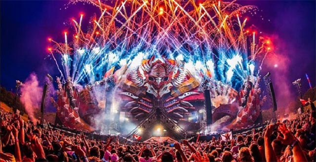 Công viên nước Hồ Tây