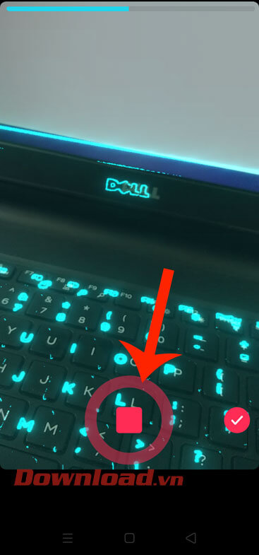 Chạm và giữa vào biểu tượng hình vuông 