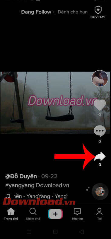 Nhấn vào biểu tượng chia sẻ