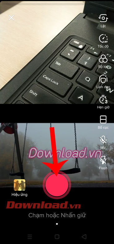 Chạm vào biểu tượng hình tròn 