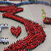 Đoạn văn nghị luận về lòng yêu nước (Dàn ý + 31 mẫu)