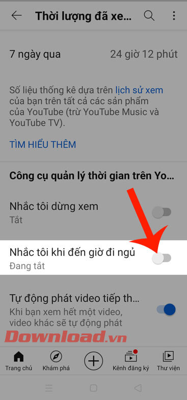 Bật công tắc tại mục Nhắc tôi khi đến giờ đi ngủ