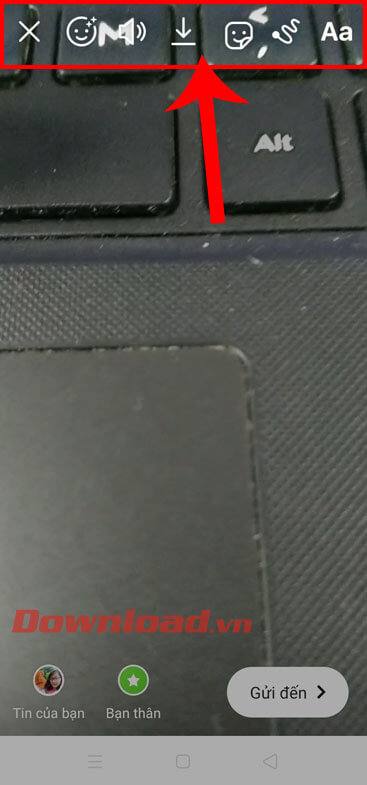 Chèn thêm nhãn dán, văn bản,...