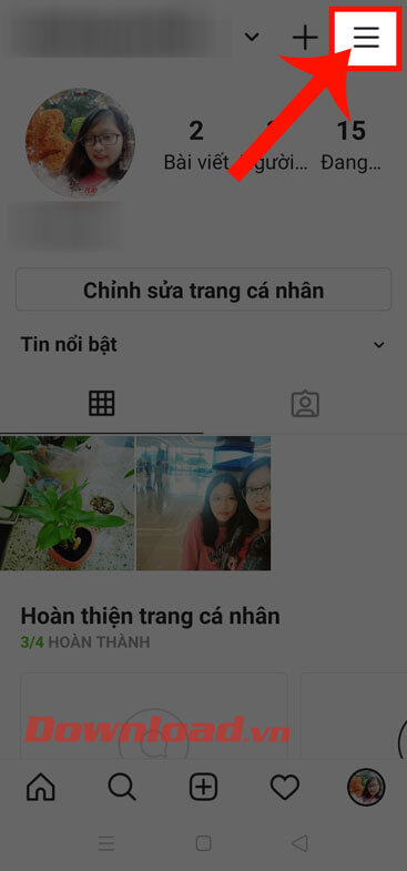Chạm vào biểu tượng ba dấu gạch ngang