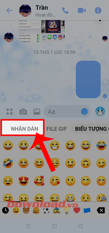 Ấn vào mục Nhãn dán
