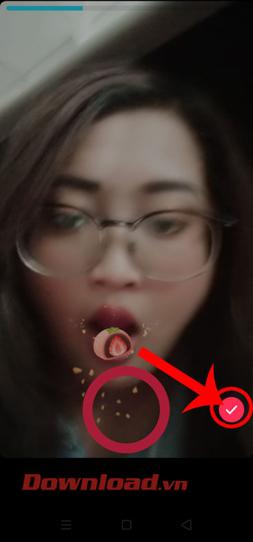 Ấn vào biểu tượng dấu tick