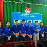 Kịch bản chương trình kết nạp Đoàn viên mới